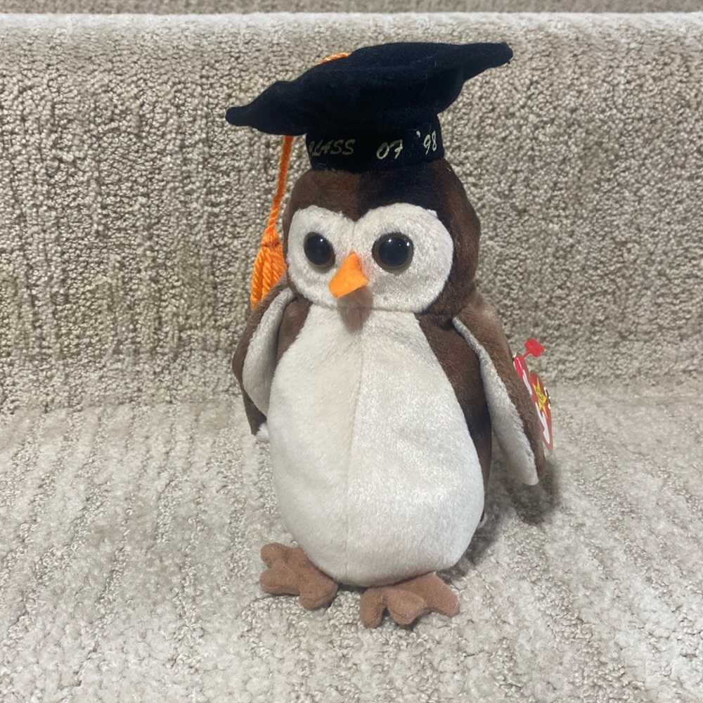 Ty Beanie Baby Wise. Graduation owl. Class of ‘98. No flaws.